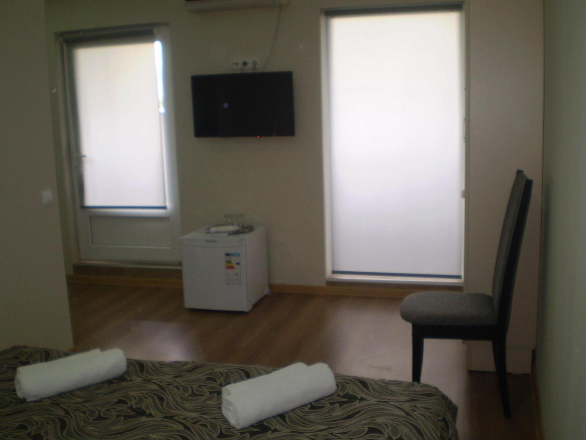 New Hotel Tbilisi Bagian luar foto