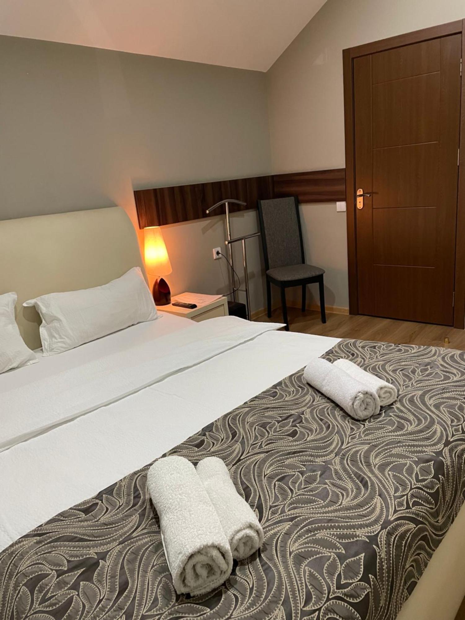 New Hotel Tbilisi Bagian luar foto