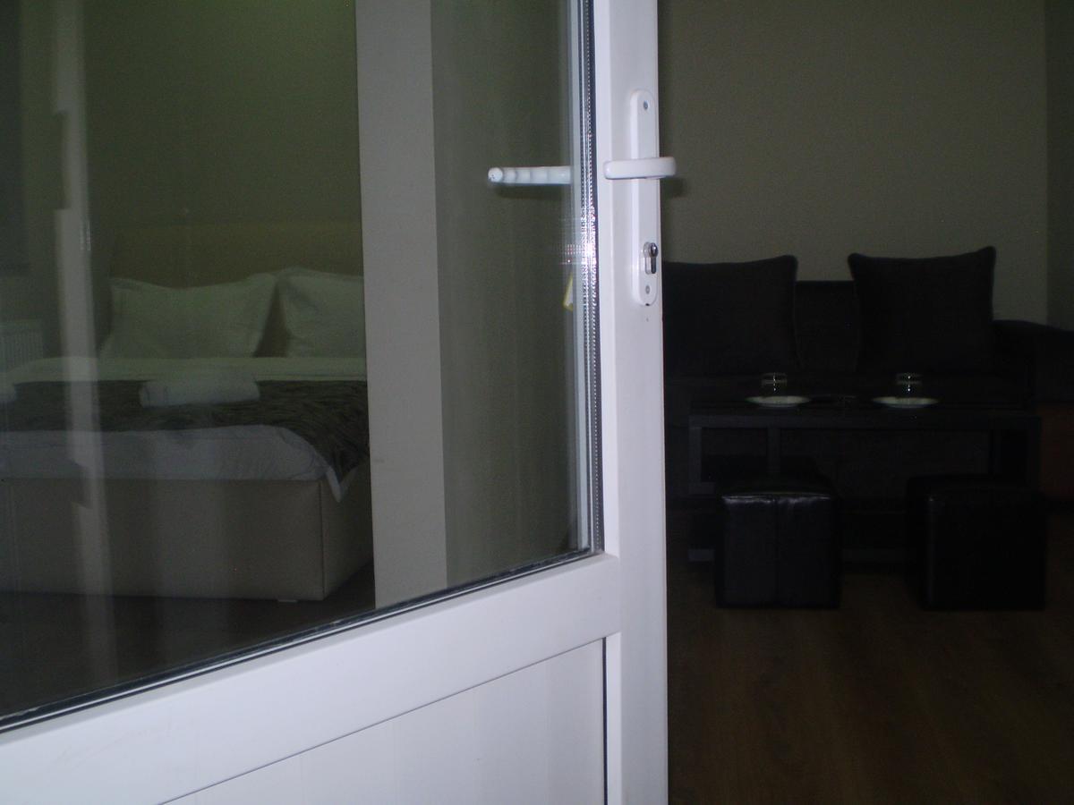 New Hotel Tbilisi Bagian luar foto