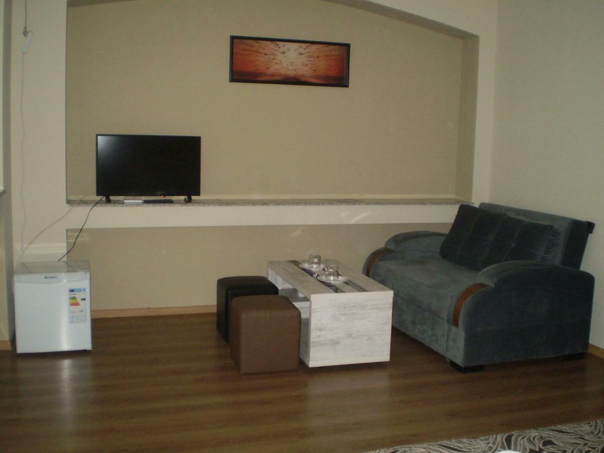 New Hotel Tbilisi Bagian luar foto